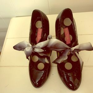 Betsy Johnson Patent Leather Bow Tie Heels